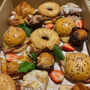 Breakfast Grazing Box Sweet & Savoury